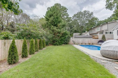 239 Midvale Dr, Atlanta GA  30342-3326 exterior