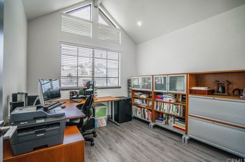 2337 Applewood Cir, Fullerton CA  92833-1218 exterior