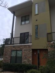 3001 Hawthorne Ave, Dallas TX  75219-1231 exterior