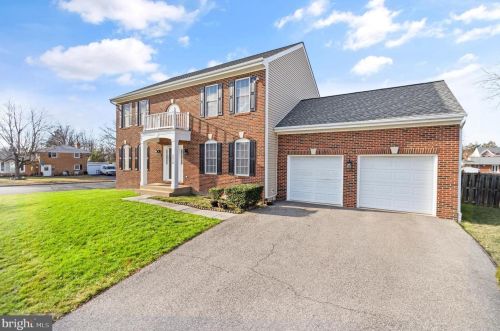 5510 Bouffant Blvd, Alexandria VA  22311-3703 exterior