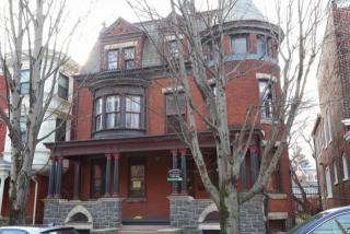 666 Chestnut St, Lancaster PA  17602-3128 exterior