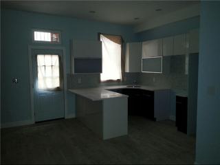 134 Patchen Ave, Brooklyn, NY 11221-2850