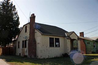 934 Walker Ave, Wenatchee, WA 98801-3428