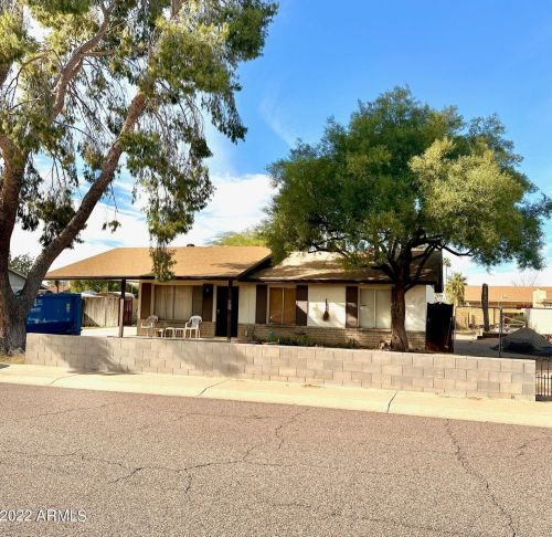 18040 19th Ln, Phoenix, AZ 85023-1330