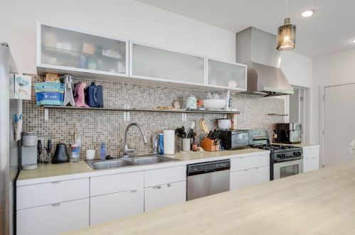 710 45th St, Austin TX  78751-4012 exterior