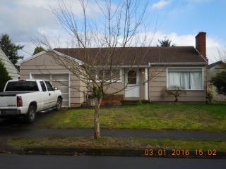 4420 74th Ave, Portland OR  97206-3420 exterior