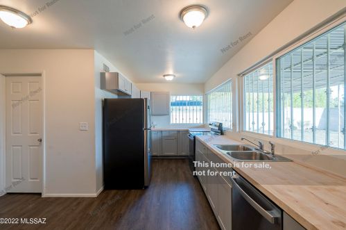 7400 45th St, Tucson AZ  85730-2309 exterior