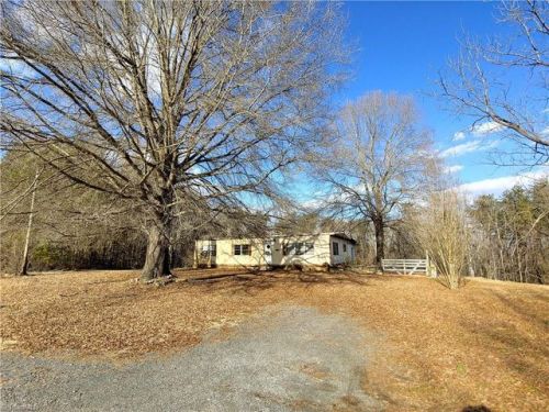 465 Throckmorton Rd, Ellisboro, NC 27025-7940