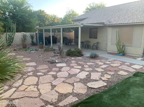 3819 74th Dr, Phoenix AZ  85043-7590 exterior