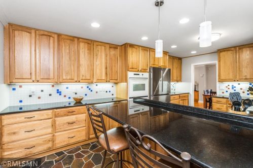 1907 Hampshire Ave, Saint Paul MN 55116-2401 exterior