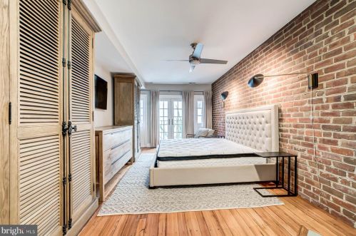 527 Wilkes St, Alexandria VA  22314-3723 exterior