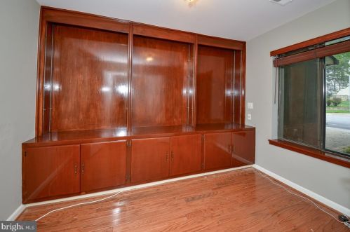 1521 Emerson Ave, Mc Lean VA  22101-5708 exterior