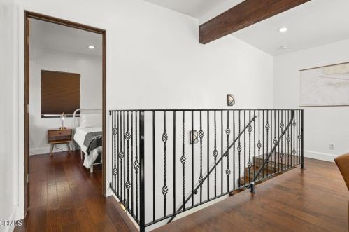 128 Camarillo Ave, Oxnard CA  93035-4605 exterior