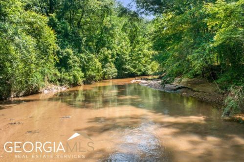 3143 Demooney Rd, Atlanta GA 30349-1129 exterior