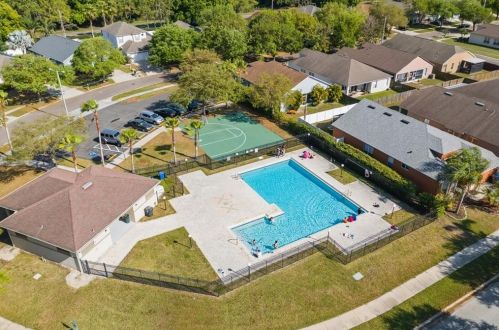 7911 Moccasin Trl Dr, Riverview FL 33578-8857 exterior