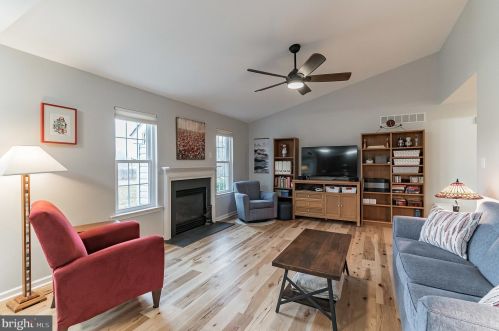 62 Presidential Dr, Limerick PA  19468-3461 exterior