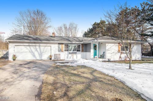 5940 3 St, Kalamazoo MI 49009-7593 exterior