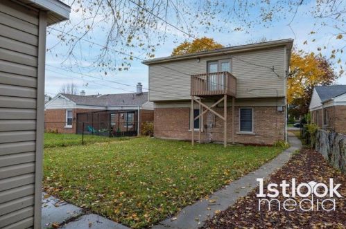 10644 Peoria St, Chicago IL  60643-3028 exterior