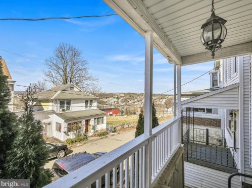 517 Pierce St, Primrose PA  17901-3429 exterior