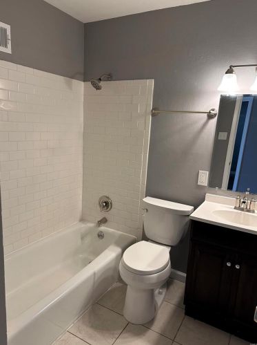 9202 Alpine Dr, Saint Louis MO 63123-4456 exterior