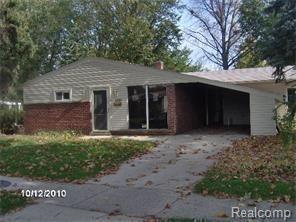 22824 Brookside Ct, Dearborn Heights MI  48125-0023 exterior
