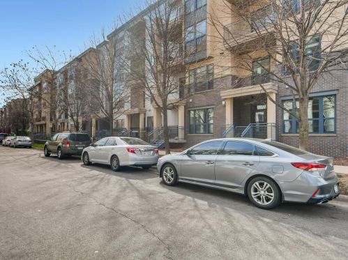 2566 Ellis Ave, Saint Paul MN 55114-1445 exterior