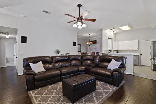 11012 Huntington Rd, Frisco TX 75035-7554 exterior