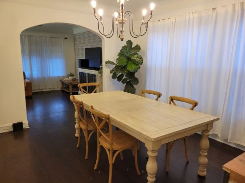 6336 Kedvale Ave, Chicago IL 60629-5110 exterior