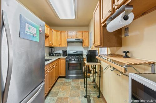 14703 Lincoln Ave, Dolton IL 60419-2308 exterior