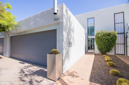 3261 Camelback Rd, Phoenix AZ  85017-3029 exterior