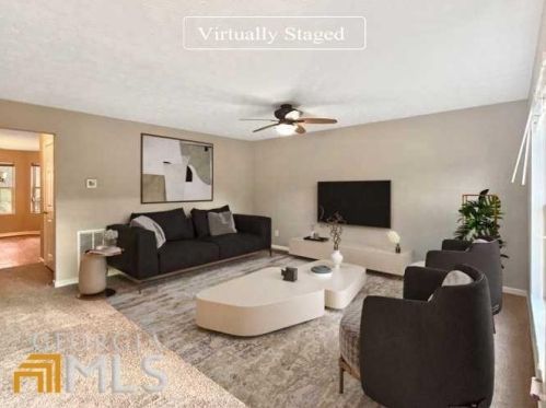 5789 Strathmoor Manor Cir, Lithonia GA  30058-2619 exterior