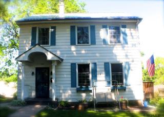 1324 Atlantic St, Dubuque, IA 52001-5905