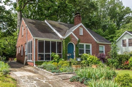 1075 Berne St, Atlanta, GA 30316-1807