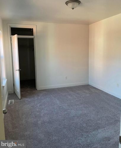 28 Ross St, Lancaster PA 17602-1941 exterior