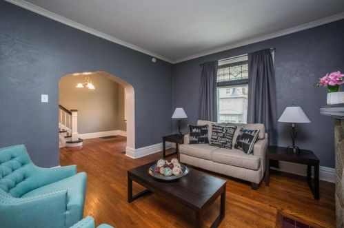 18 Linwood Ave, Pittsburgh PA  15205-4414 exterior