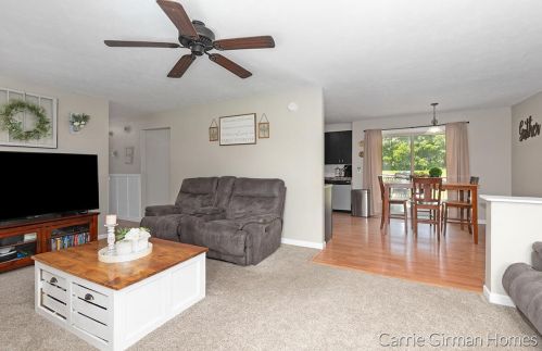 5807 124th Ave, Fennville MI  49408-9468 exterior