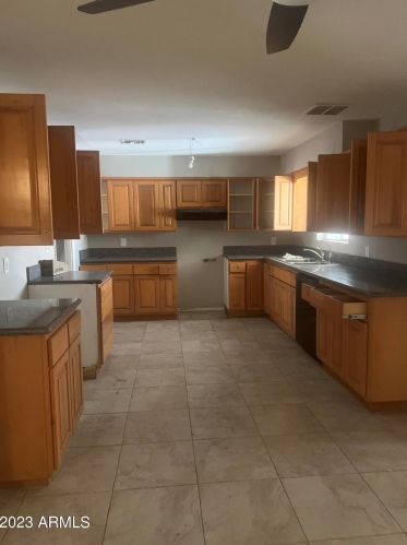 5326 Cypress St, Phoenix, AZ 85035-3708