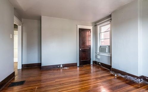 1230 Braddock Ave, Pittsburgh PA 15218-1638 exterior