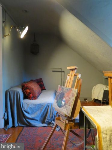 324 Camac St, Philadelphia PA 19140-4214 exterior