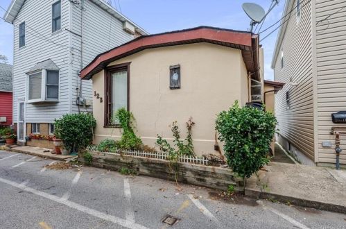 12 Edgewater Park, Bronx, NY 10465-3504