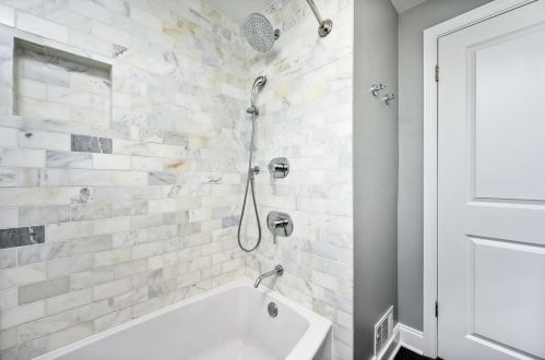 798 Fairfield Ave, Elmhurst IL 60126-3849 exterior