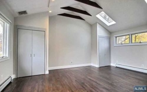 182 Madison Ave, Cresskill NJ 07626-1308 exterior