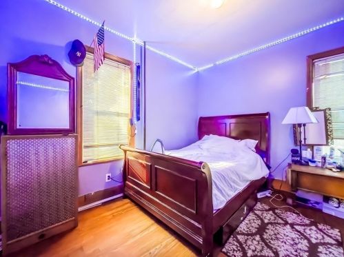 24 Cleveland St, Springfield MA  01104-2402 exterior