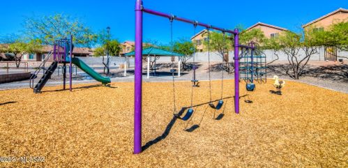 8363 Hunnic Dr, Tucson AZ 85747-5987 exterior