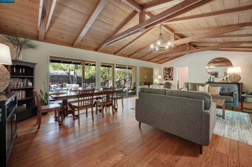 1014 San Miguel Rd, Concord CA 94518-2054 exterior