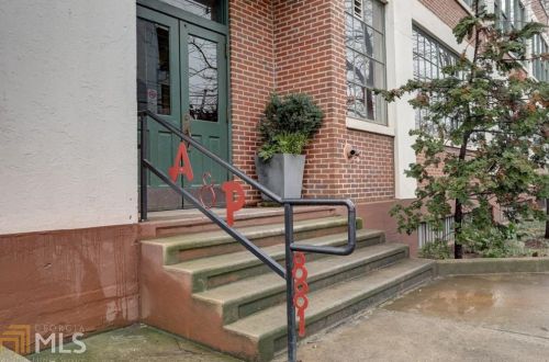 881 Memorial Dr, Atlanta GA  30316-1272 exterior