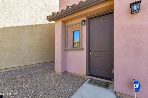 4831 4 Ave, Phoenix AZ 85041-5745 exterior