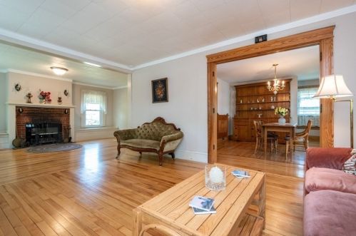 6 Davis Way, Worcester MA 01604-1314 exterior