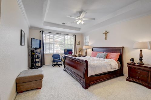 99 Nottingham Pl, Boynton Beach FL 33426-8428 exterior