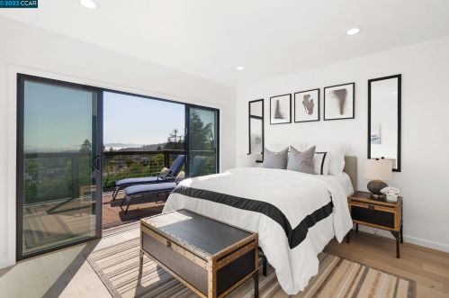 744 Contra Costa Ave, Berkeley CA 94707-1937 exterior